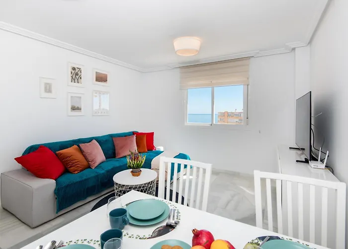 Sea View And 350m To The Torremolinos