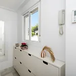 Sea View And 350m To The Apartament *