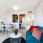 Sea View And 350m To The Apartament *