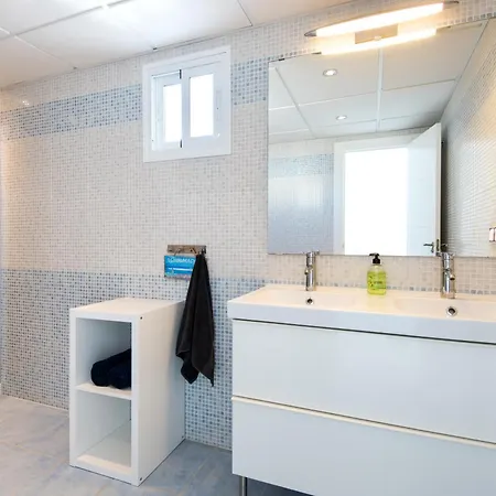 Sea View And 350m To The Appartement Torremolinos