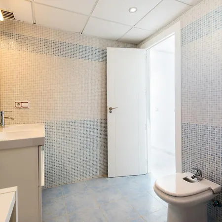 Sea View And 350m To The Διαμέρισμα Τορρεμολίνος