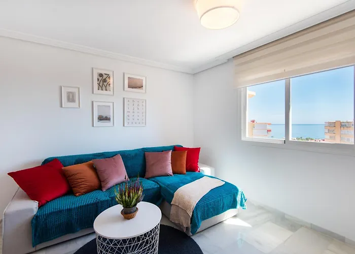 Sea View And 350m To The Torremolinos